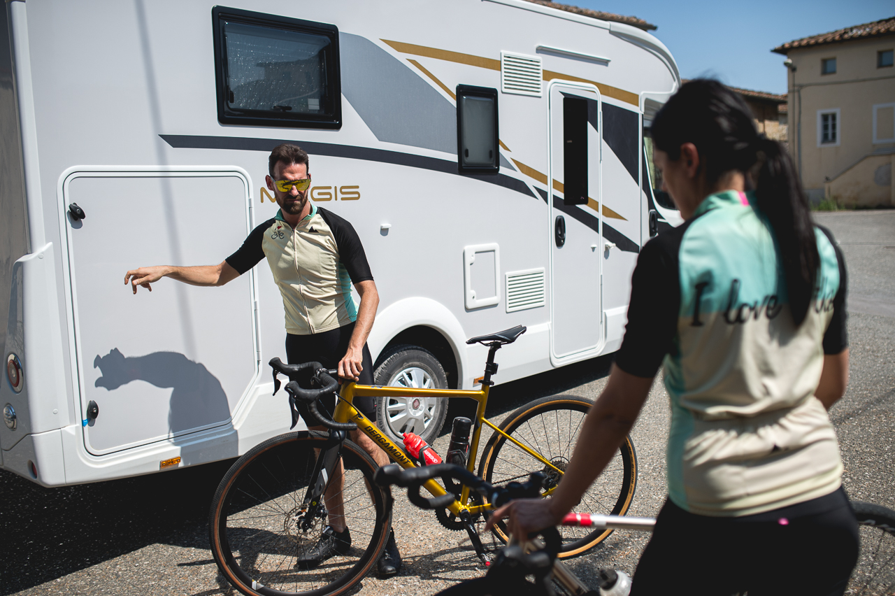 Ci camper semintegrale gavone porta bici